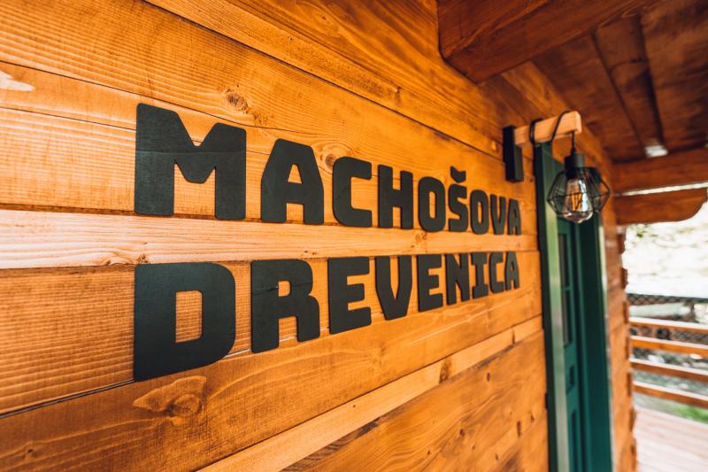 Machošova drevenica